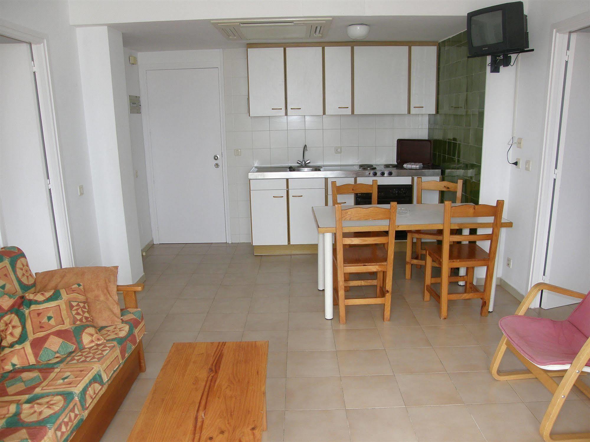 Apartamentos Miami L'Estartit Exteriör bild