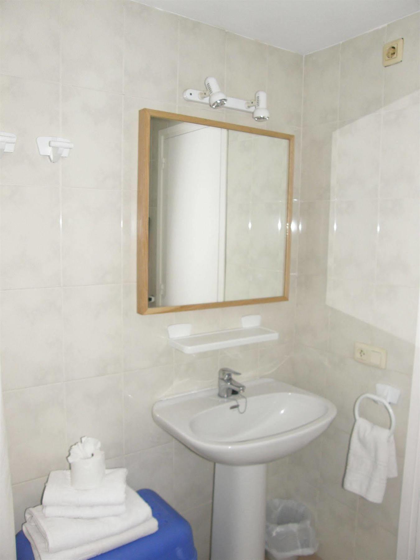 Apartamentos Miami L'Estartit Exteriör bild